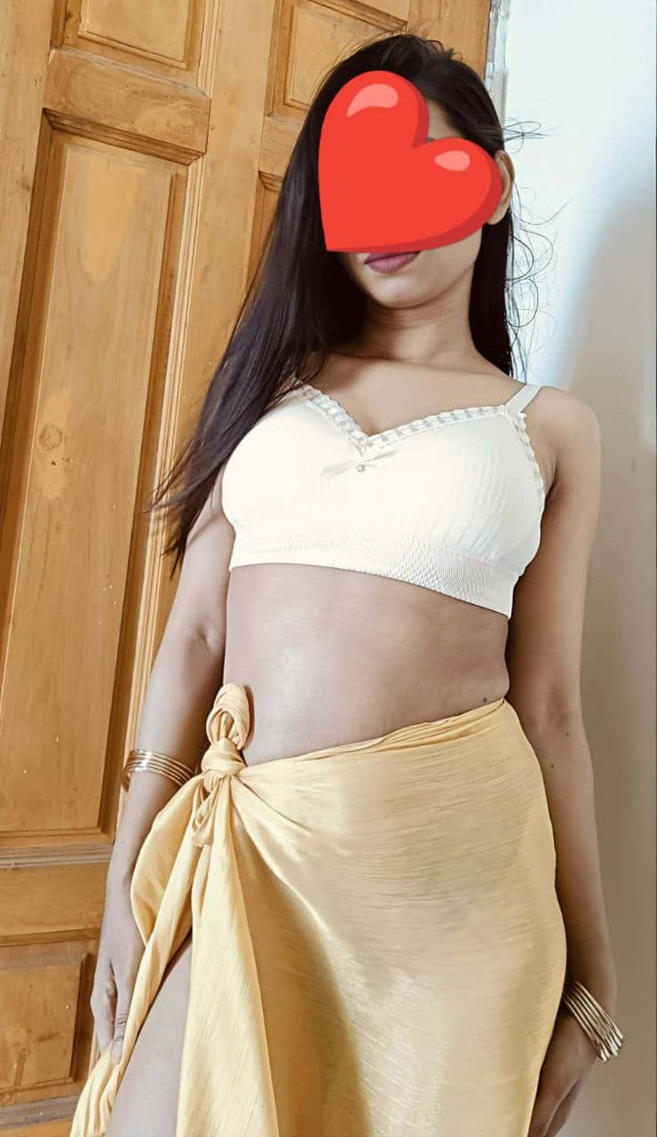 এশা গ্যালারি ছবি 5